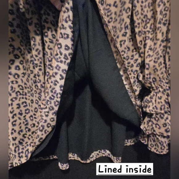 CeCe Animal Print Top Blouse - Picture 4 of 4